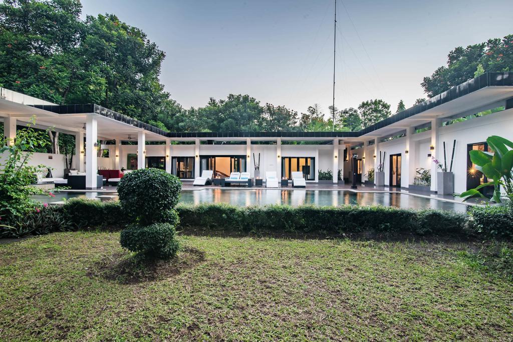 Stunning Villa Lily Lovina  Exterior photo