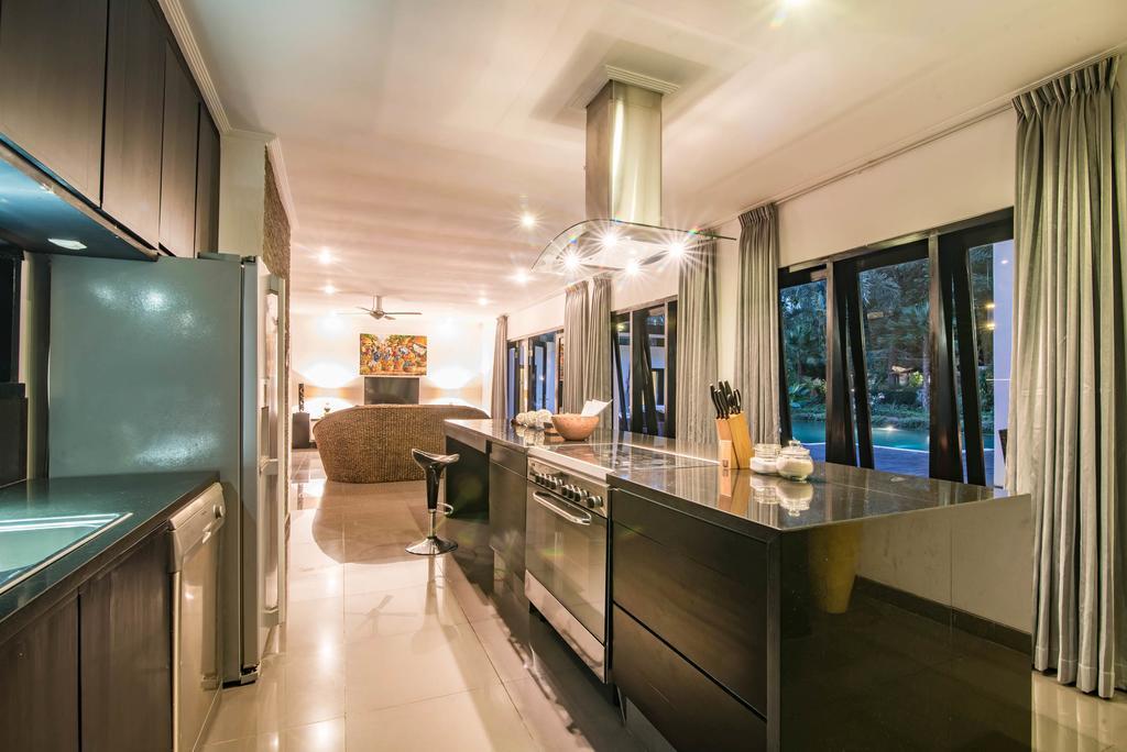 Stunning Villa Lily Lovina  Exterior photo